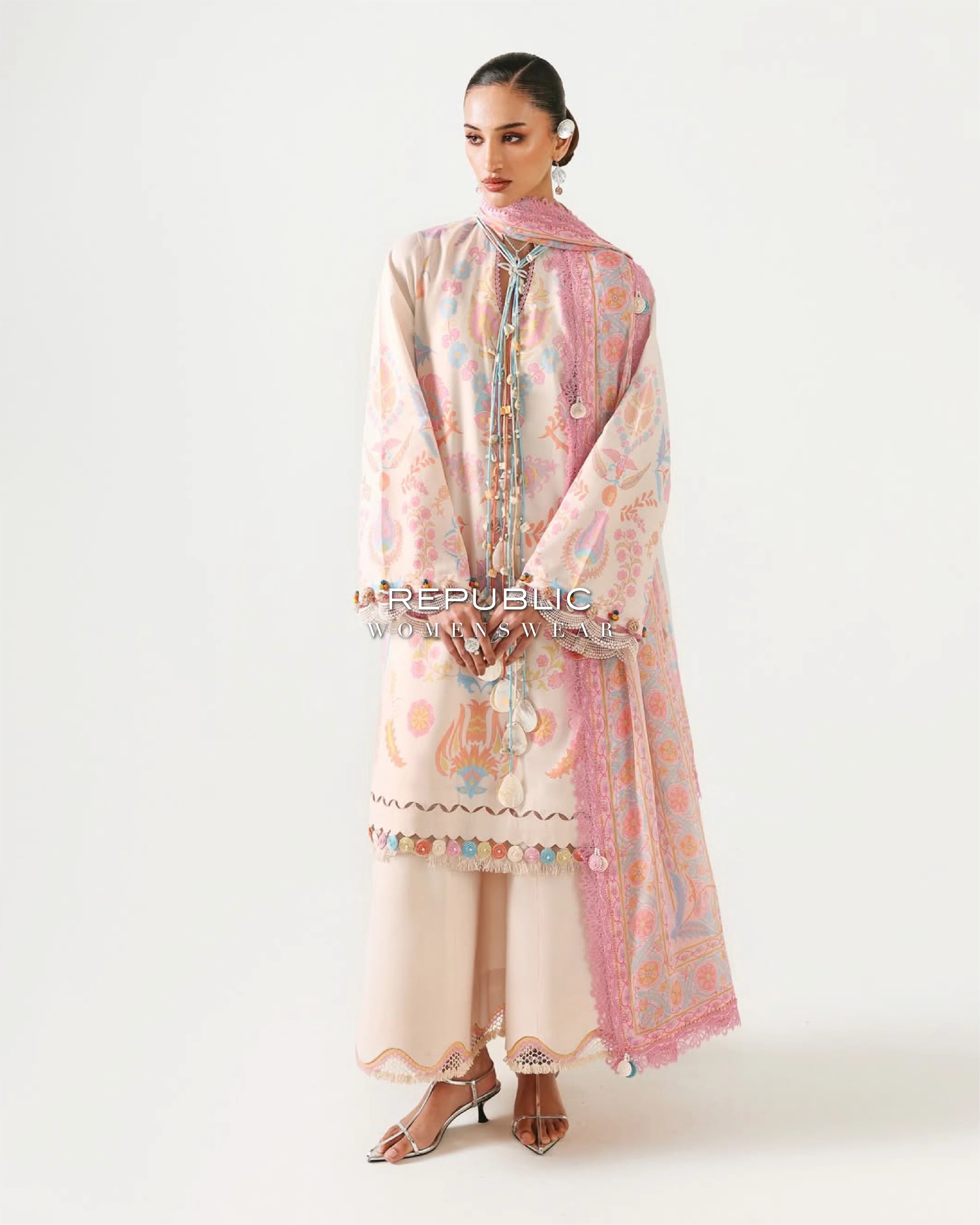 REPUBLIC WOMENS WEAR NEOMA