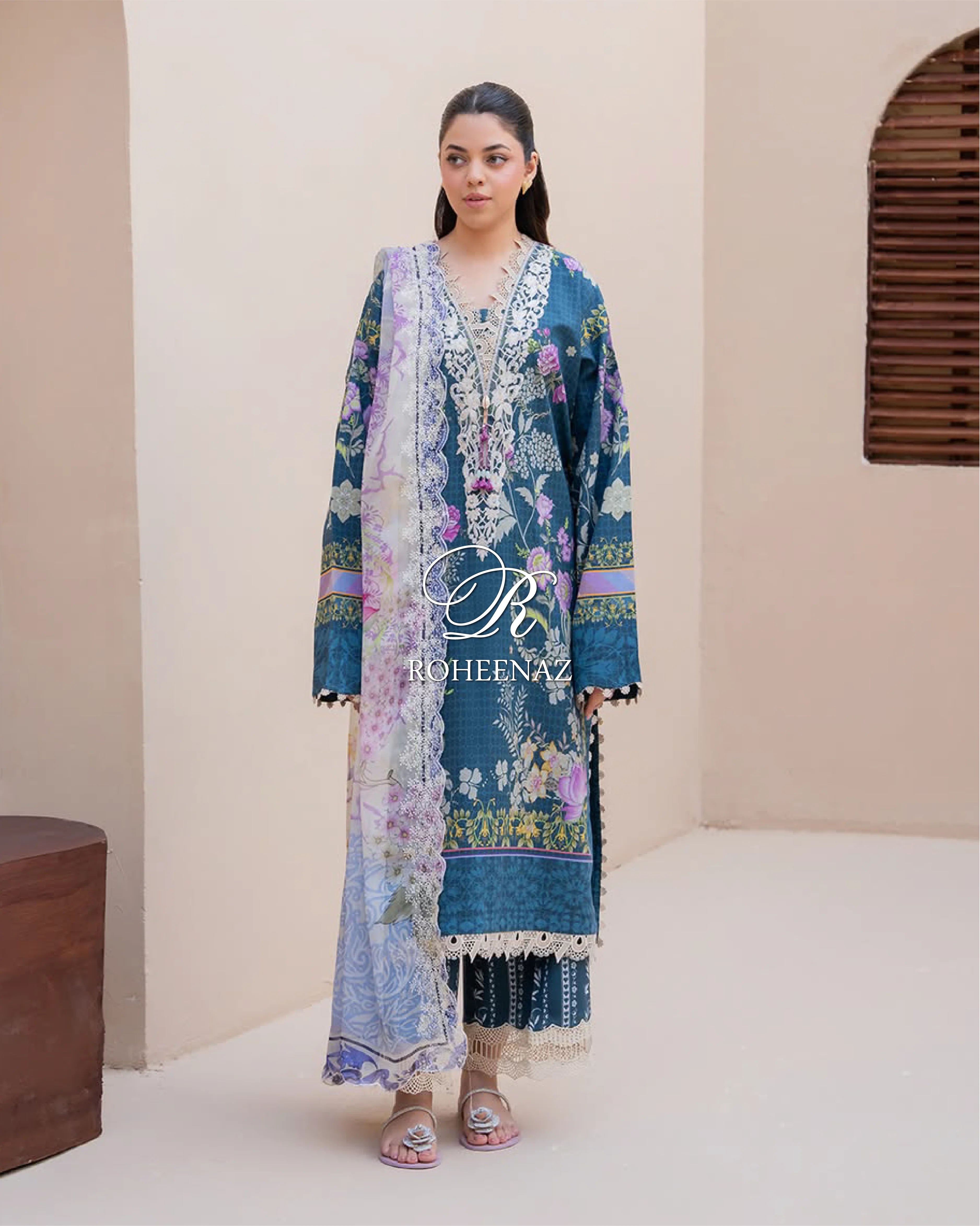 ROHEENAZ SUMMER IN BLOOM