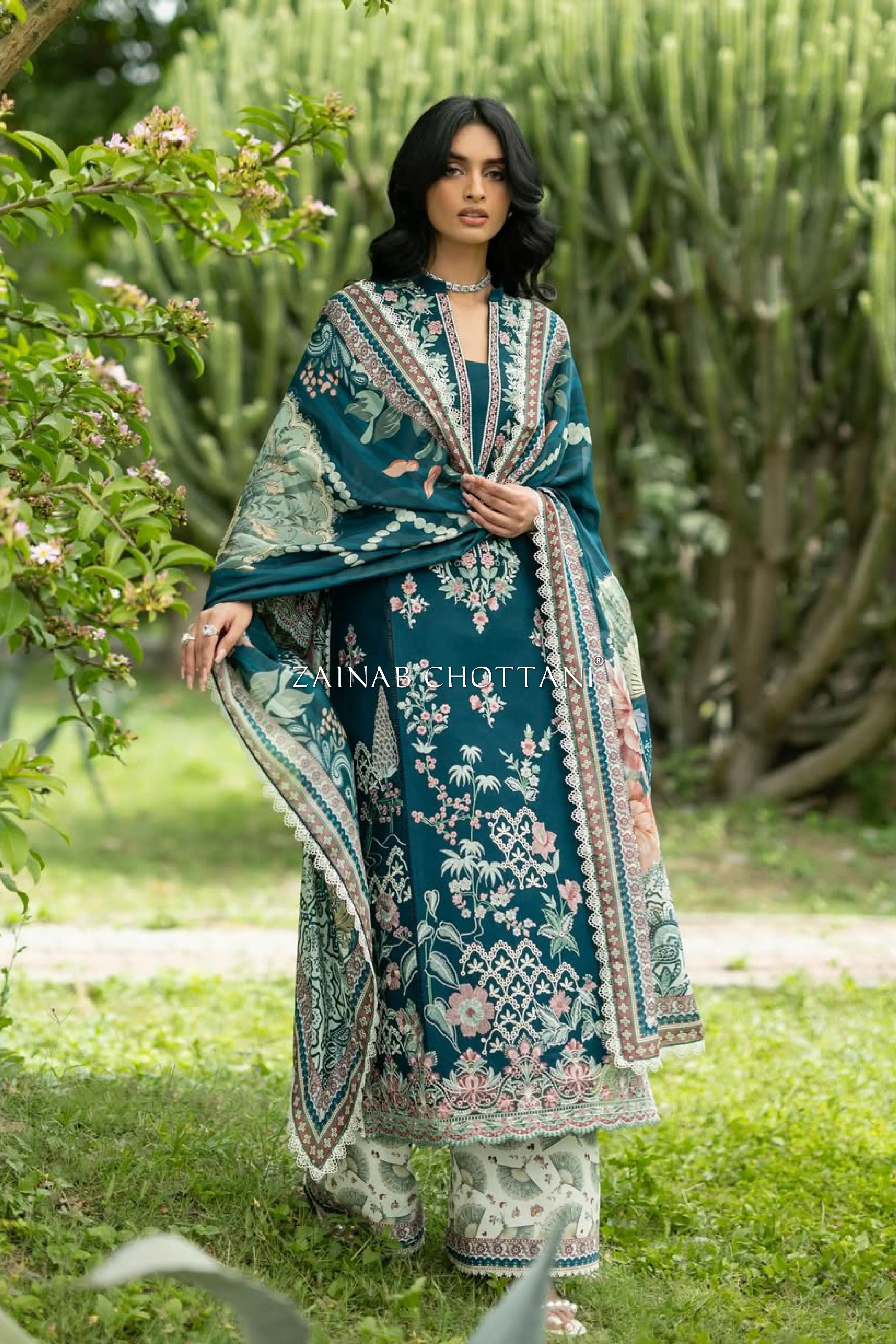 ZAINAB CHOTTANI LUXE LAWN '26