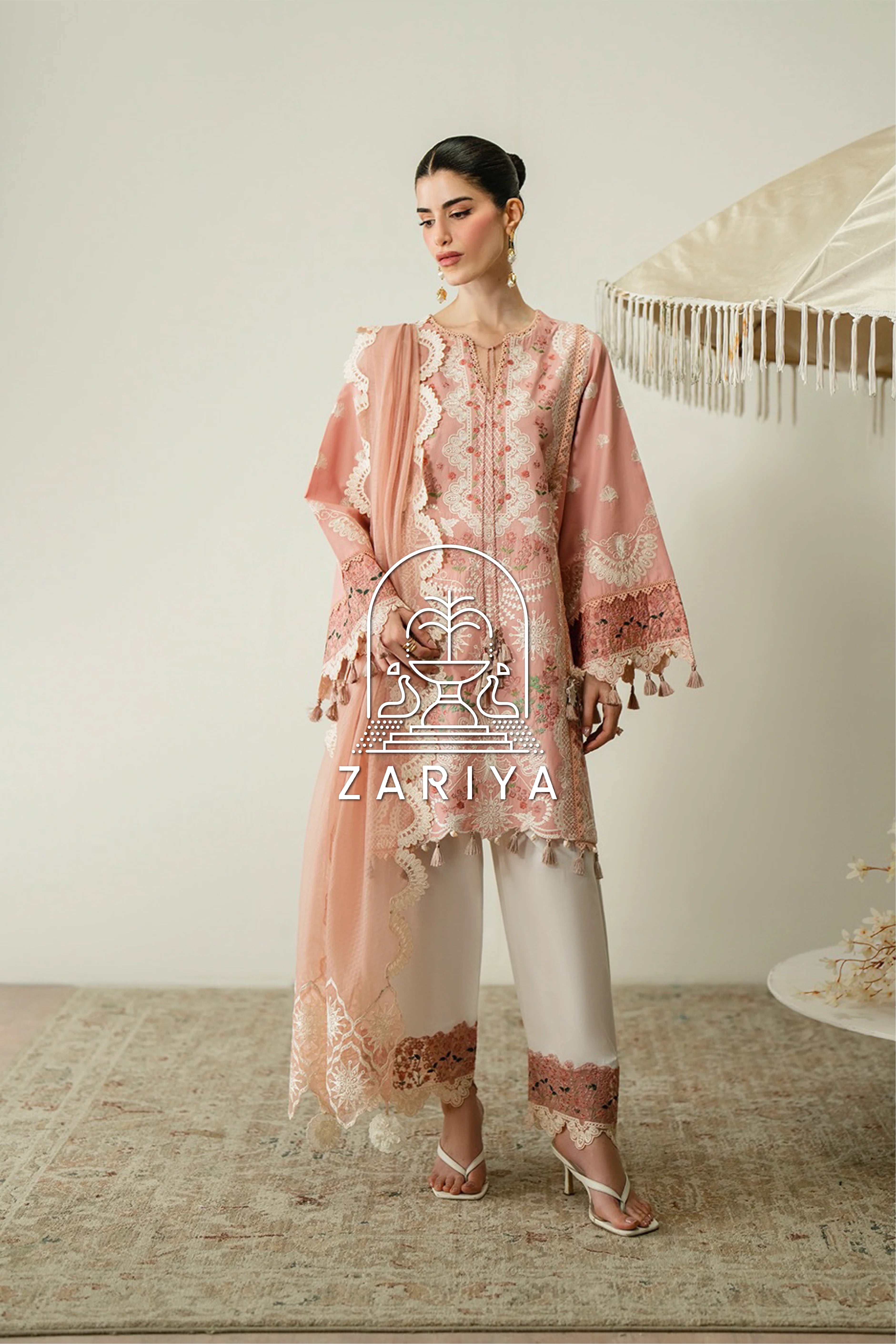 ZARIYA BLOOMING FLOWER