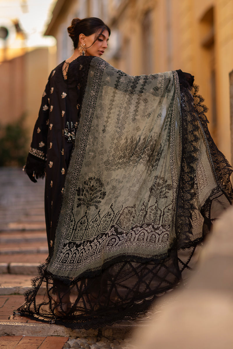 ANSAB JAHANGIR ZOHA BLACK LADY