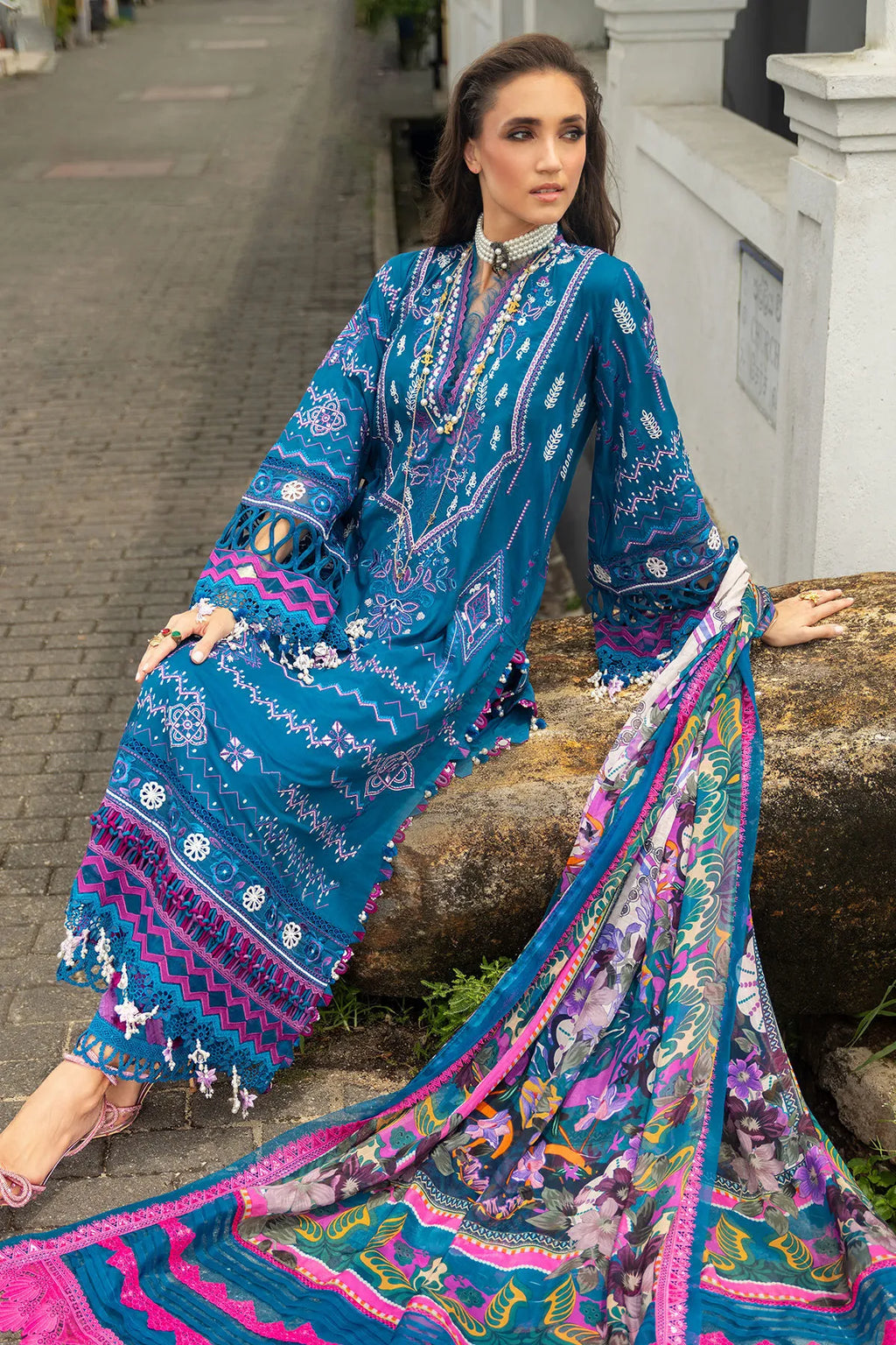 ANNUS ABRAR NEROLI LUXURY LAWN SERAYA