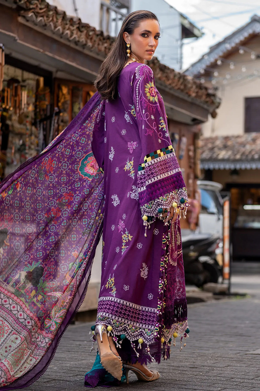 ANNUS ABRAR NEROLI LUXURY LAWN ZOILA