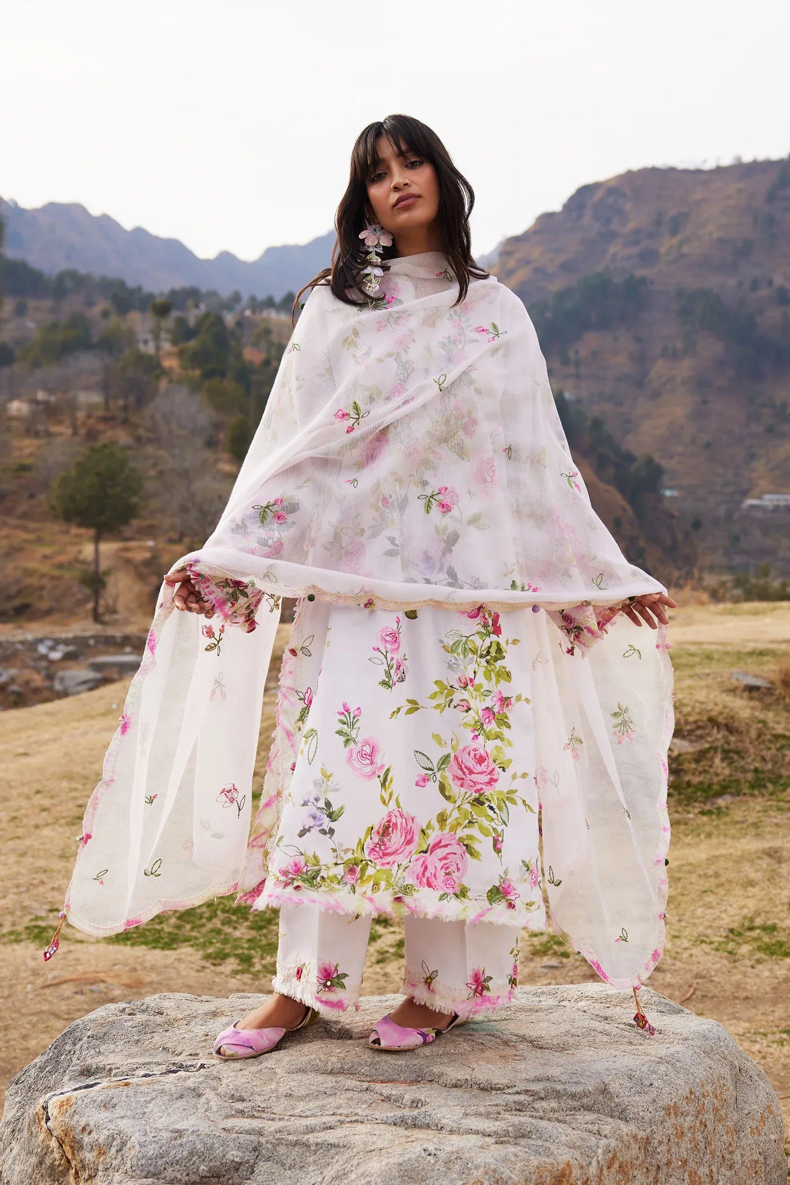 STITCHED BY CC ZAHA MEILI FESTIV LAWN ZL26-11 A 3PC