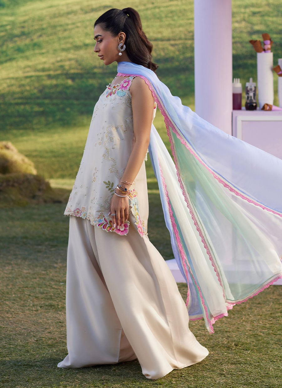 FARAH TALIB AZIZ  AIRA 3PC