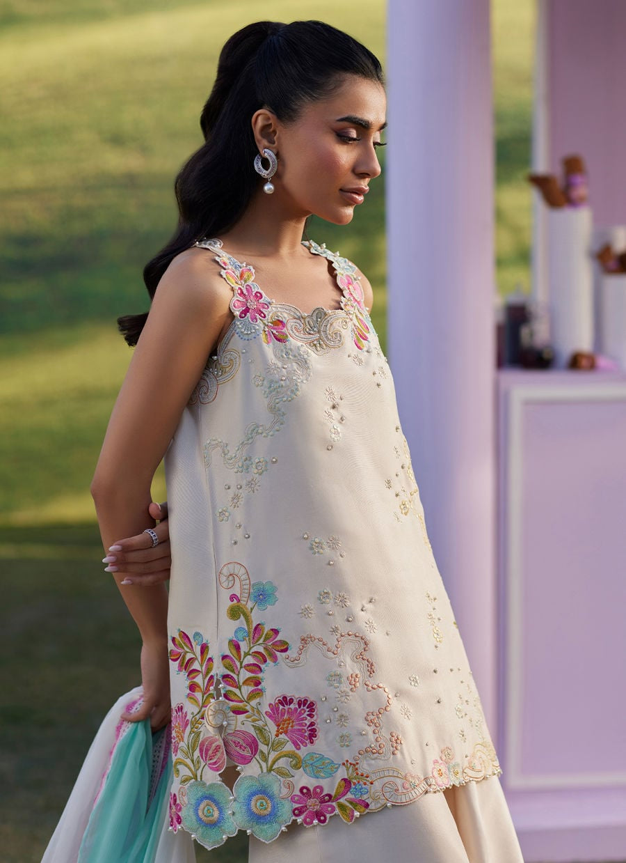 FARAH TALIB AZIZ  AIRA 3PC