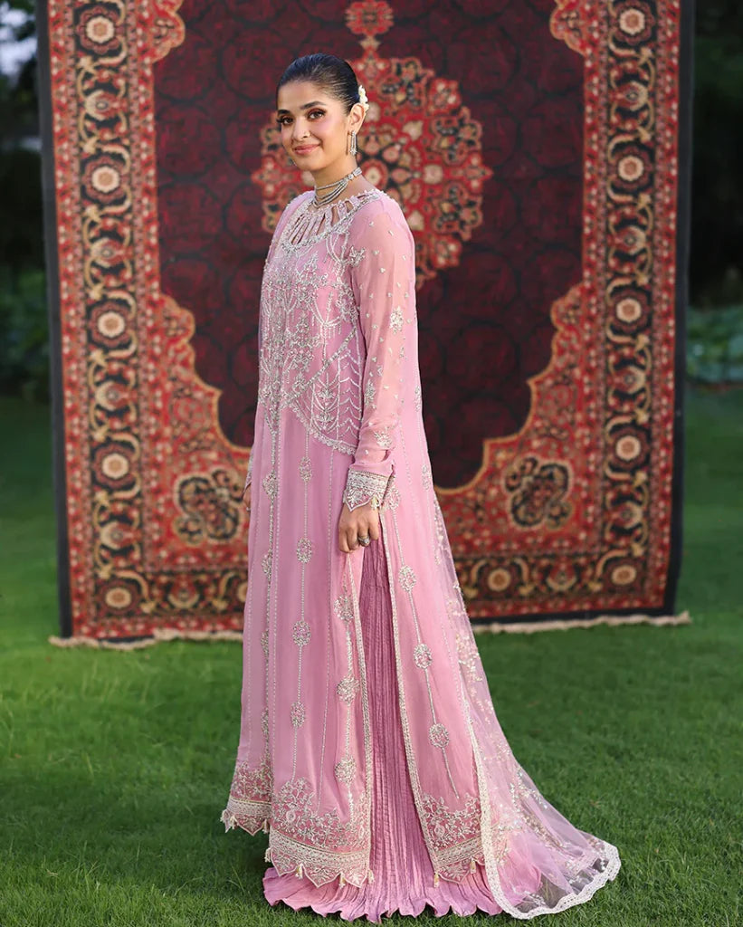 ROHEENAZ AANGAN  NAAZ