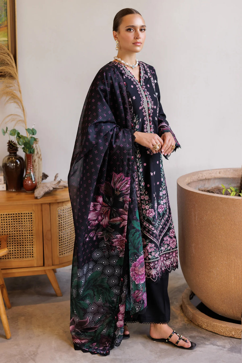 XENIA LUXURY LAWN ZITA