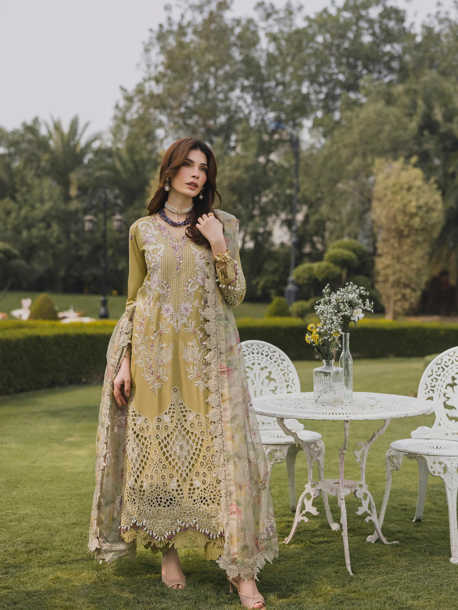 ESHAISHA LUXURY LAWN EA-LL-5571