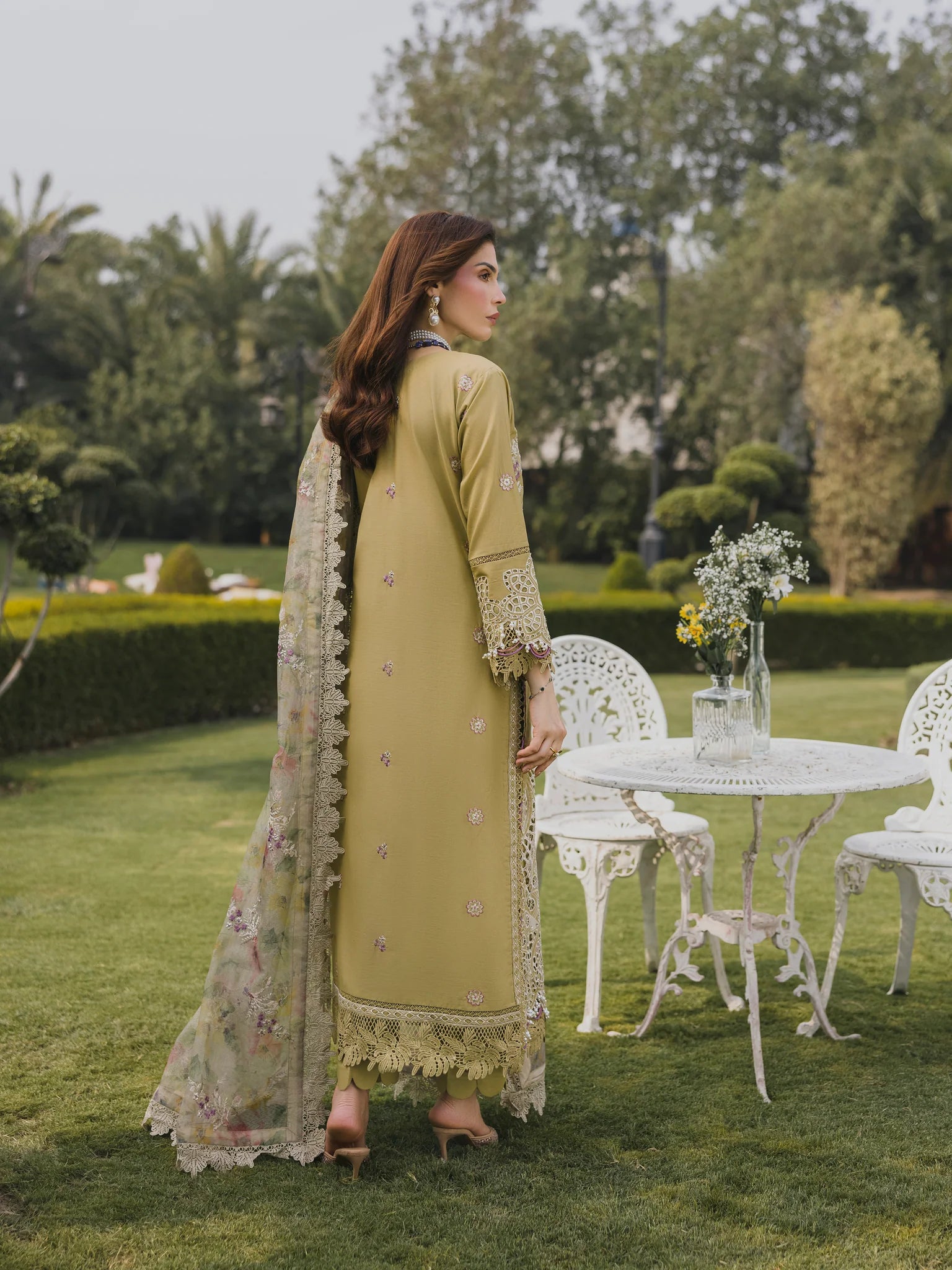 ESHAISHA LUXURY LAWN EA-LL-5571