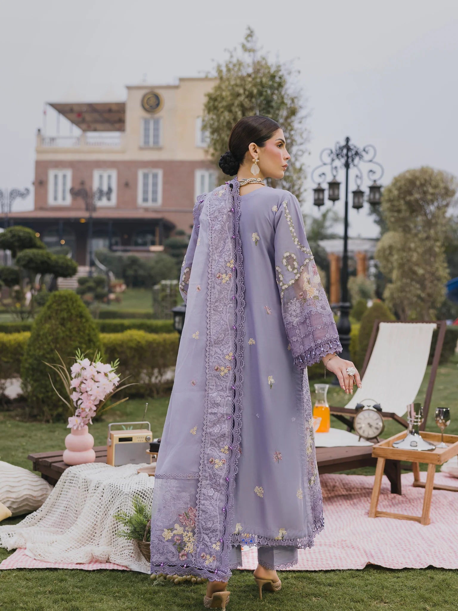 ESHAISHA LUXURY LAWN EA-LL-5573
