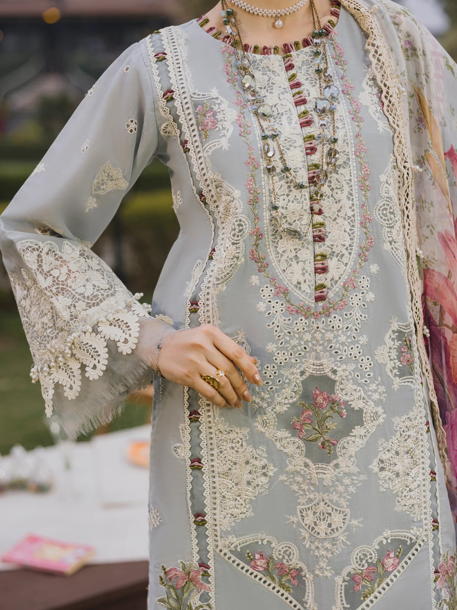 ESHAISHA LUXURY LAWN EA-LL-5579
