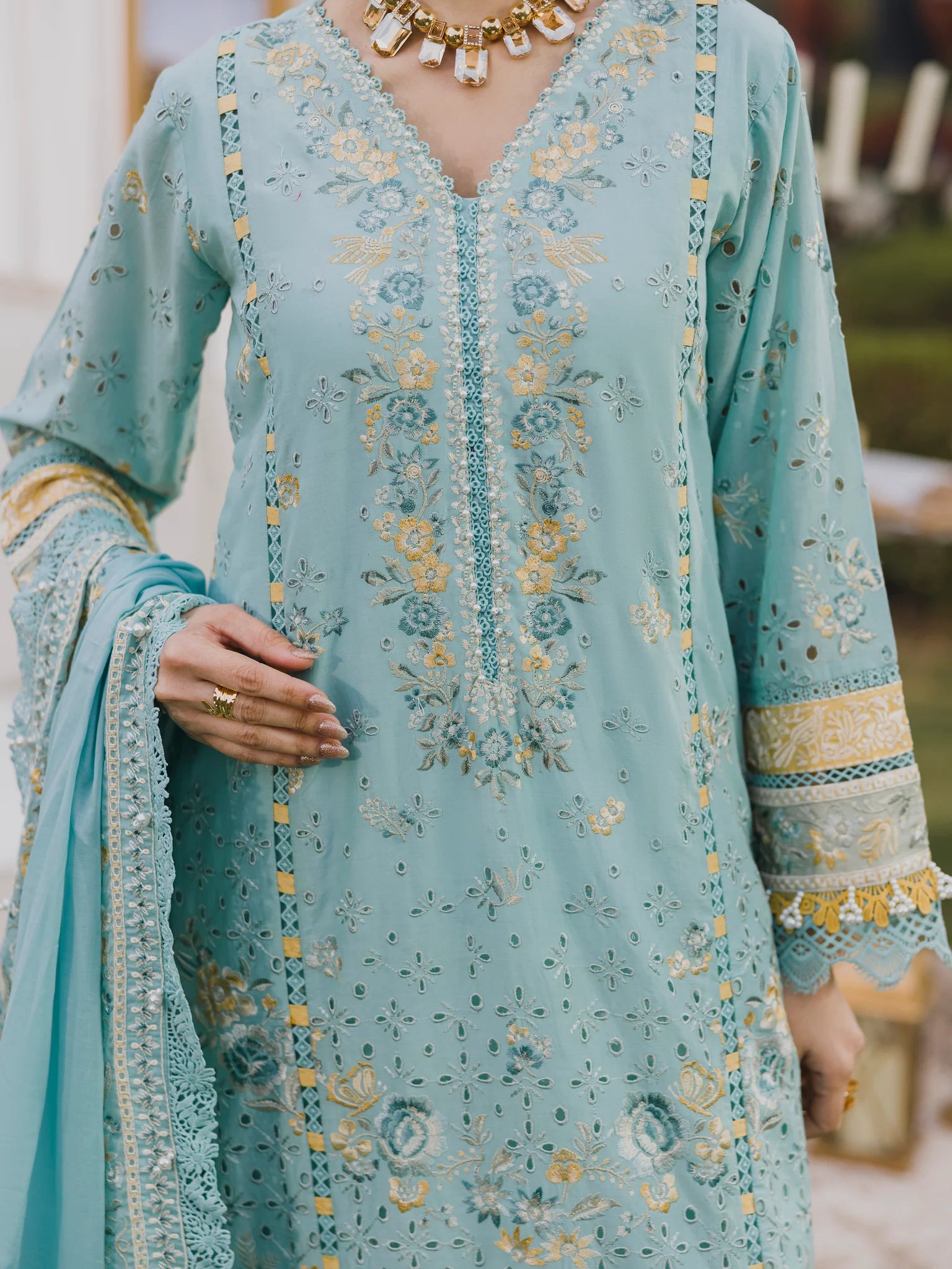 ESHAISHA LUXURY LAWN EA-LL-5576