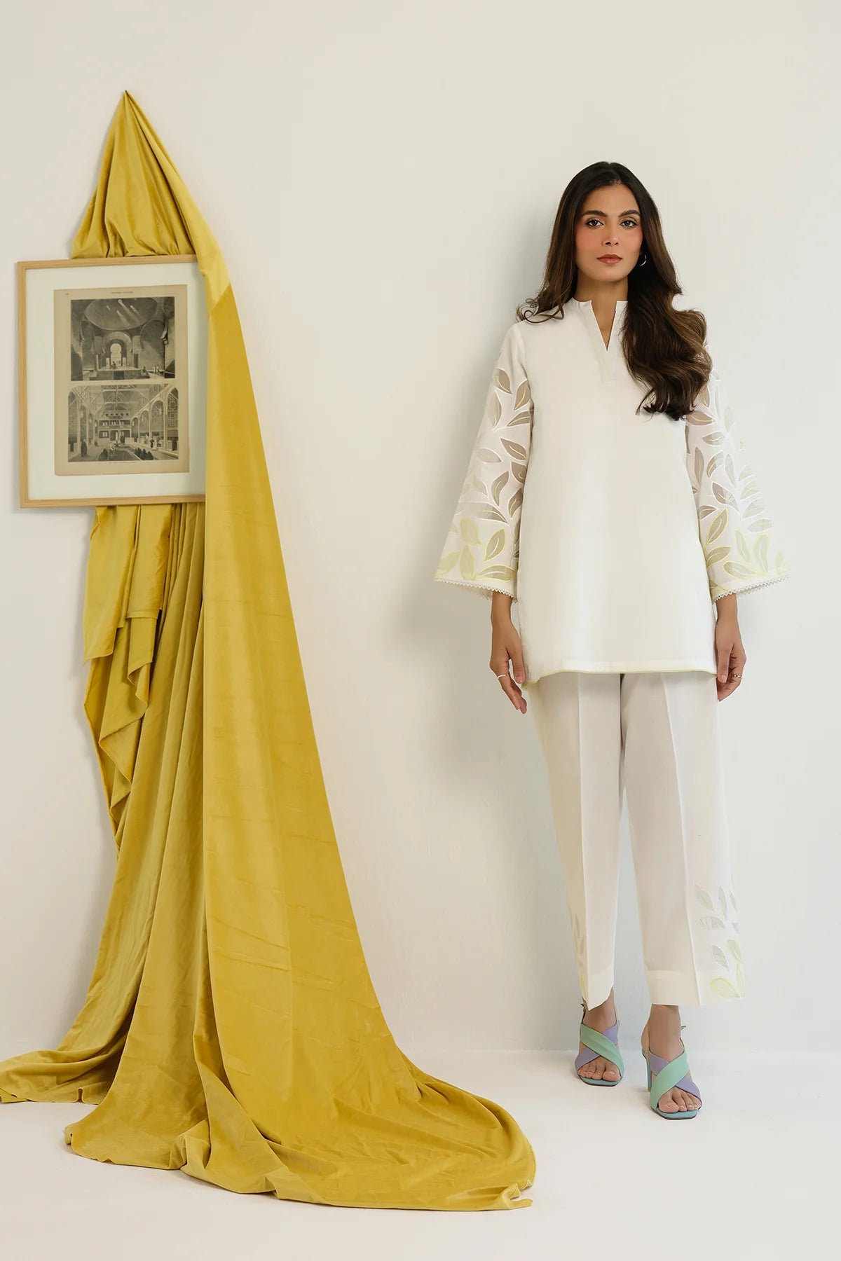 SAHAR PORCELAIN AURA 2PC