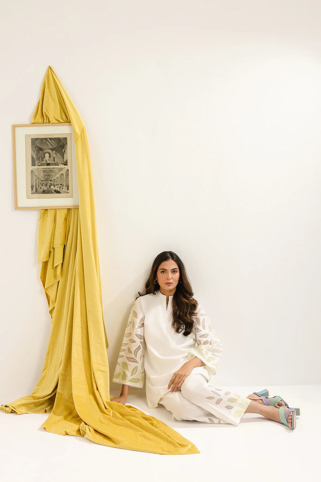 SAHAR PORCELAIN AURA 2PC