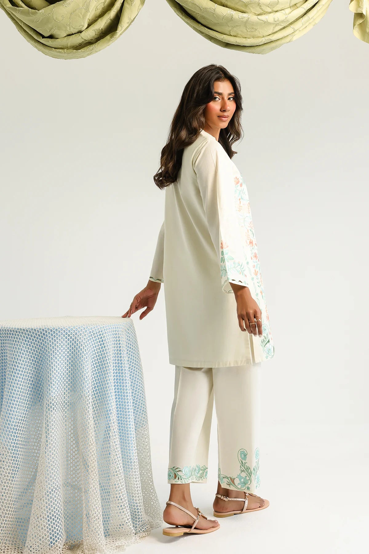 SAHAR OPALINE FLORA 2PC