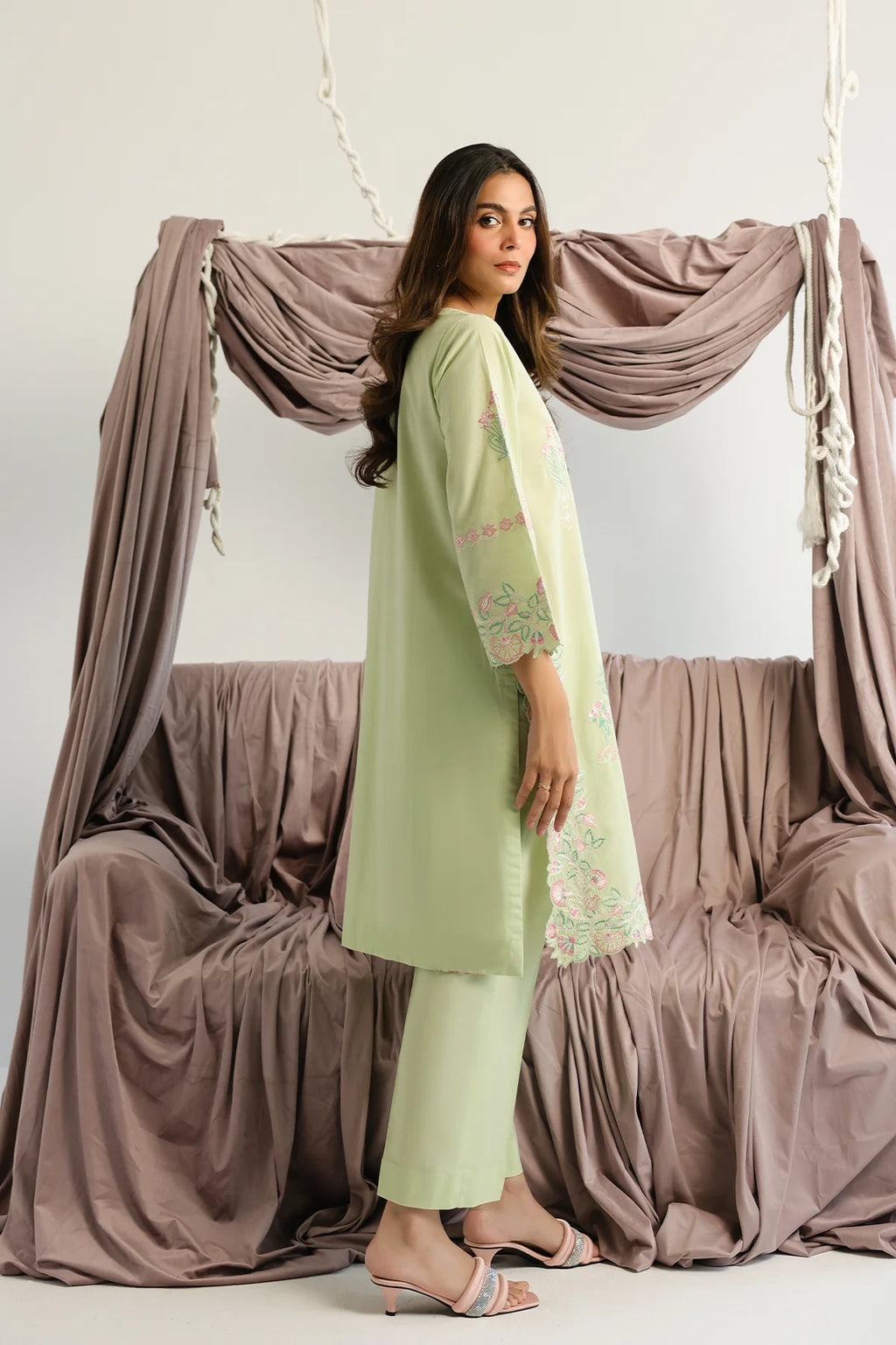 SAHAR WILLOW MEADOW 2PC