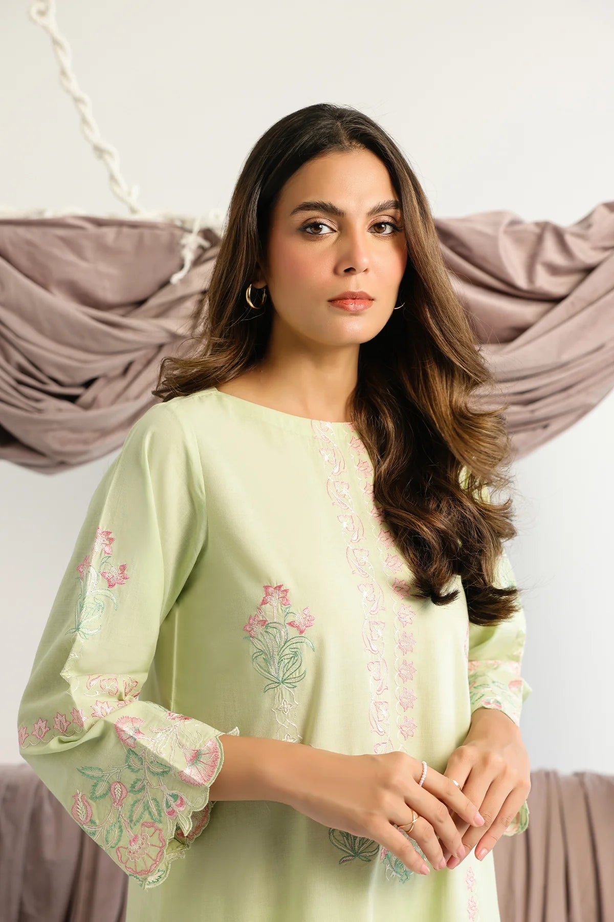 SAHAR WILLOW MEADOW 2PC
