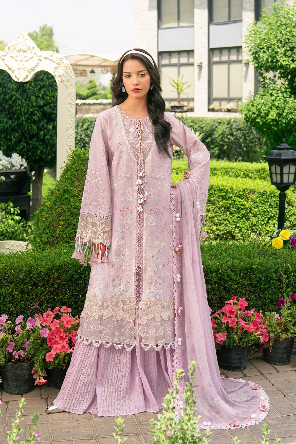 SUNDAS AHAD FEERIE EL-03
