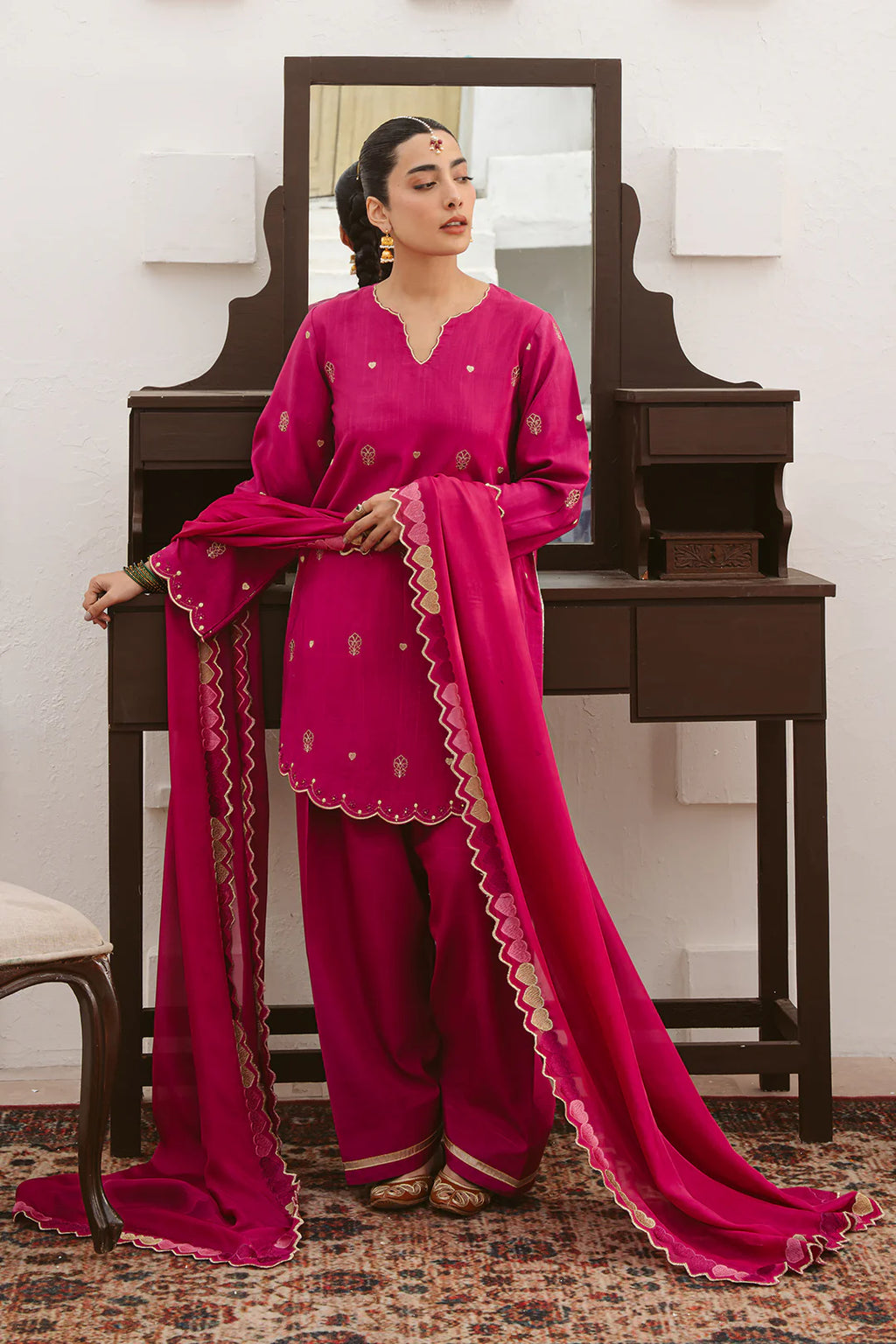 MANNAT GULBADAN 3PC
