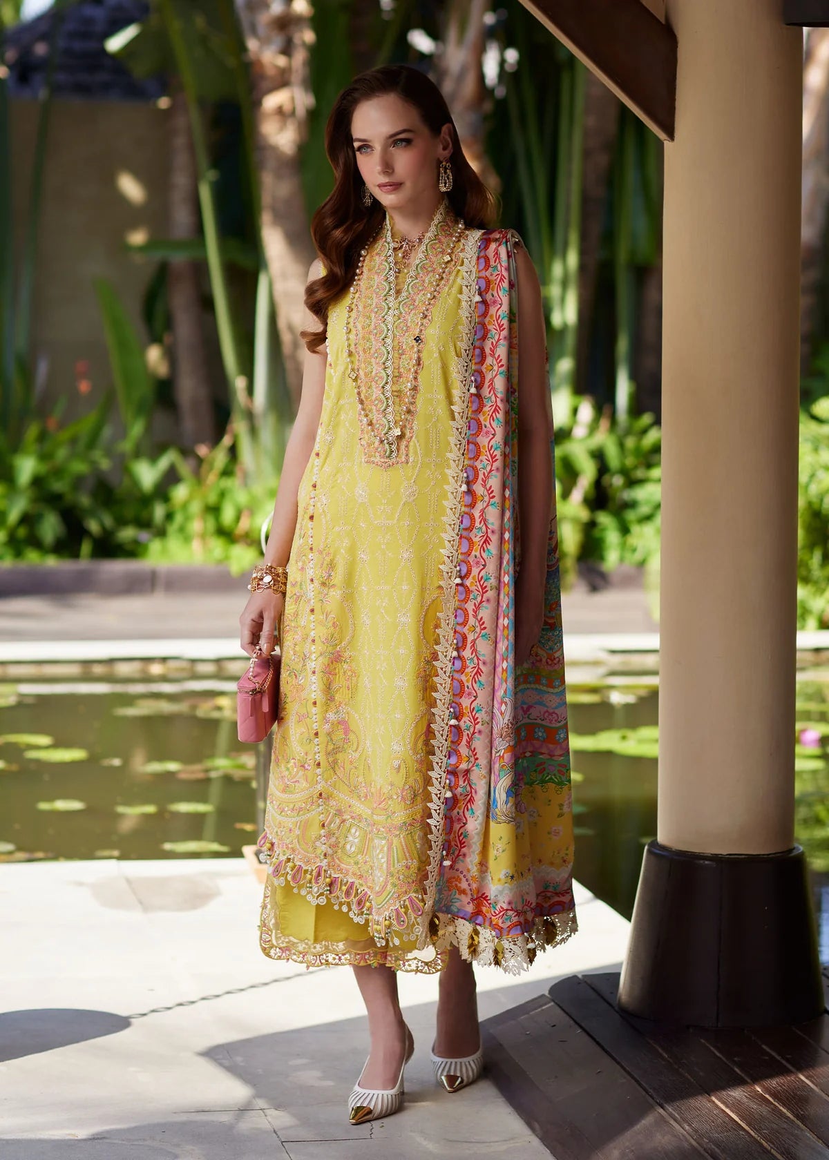 KANWAL MALIK ARIYA LUXURY BIANCA