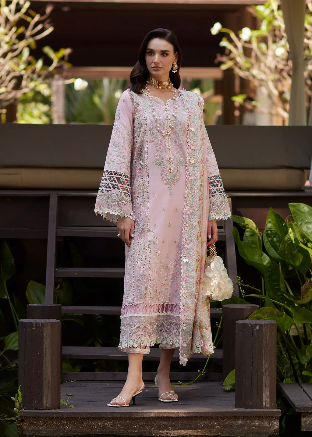 KANWAL MALIK ARIYA LUXURY VIVIAN