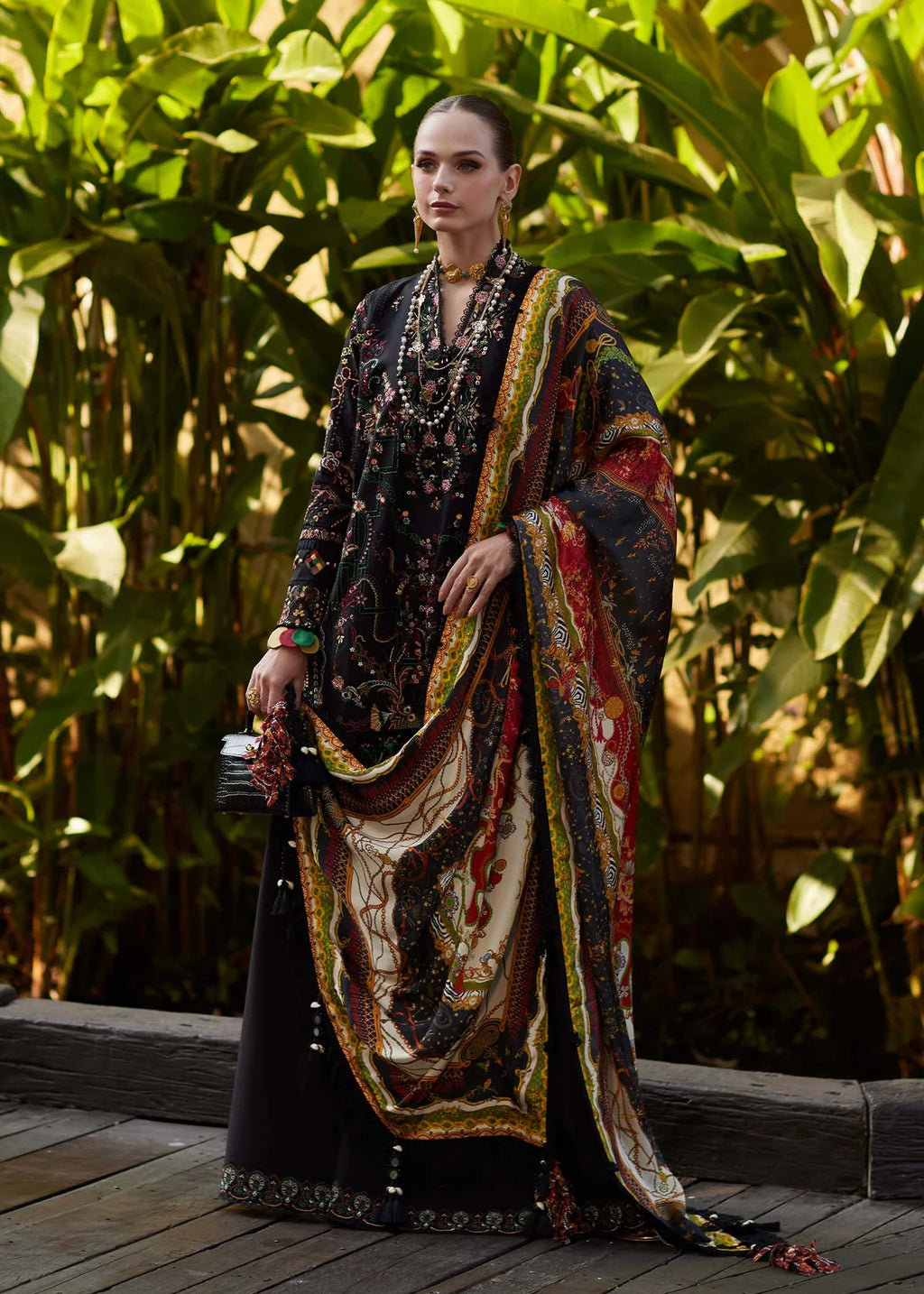 KANWAL MALIK ARIYA LUXURY ZARIA