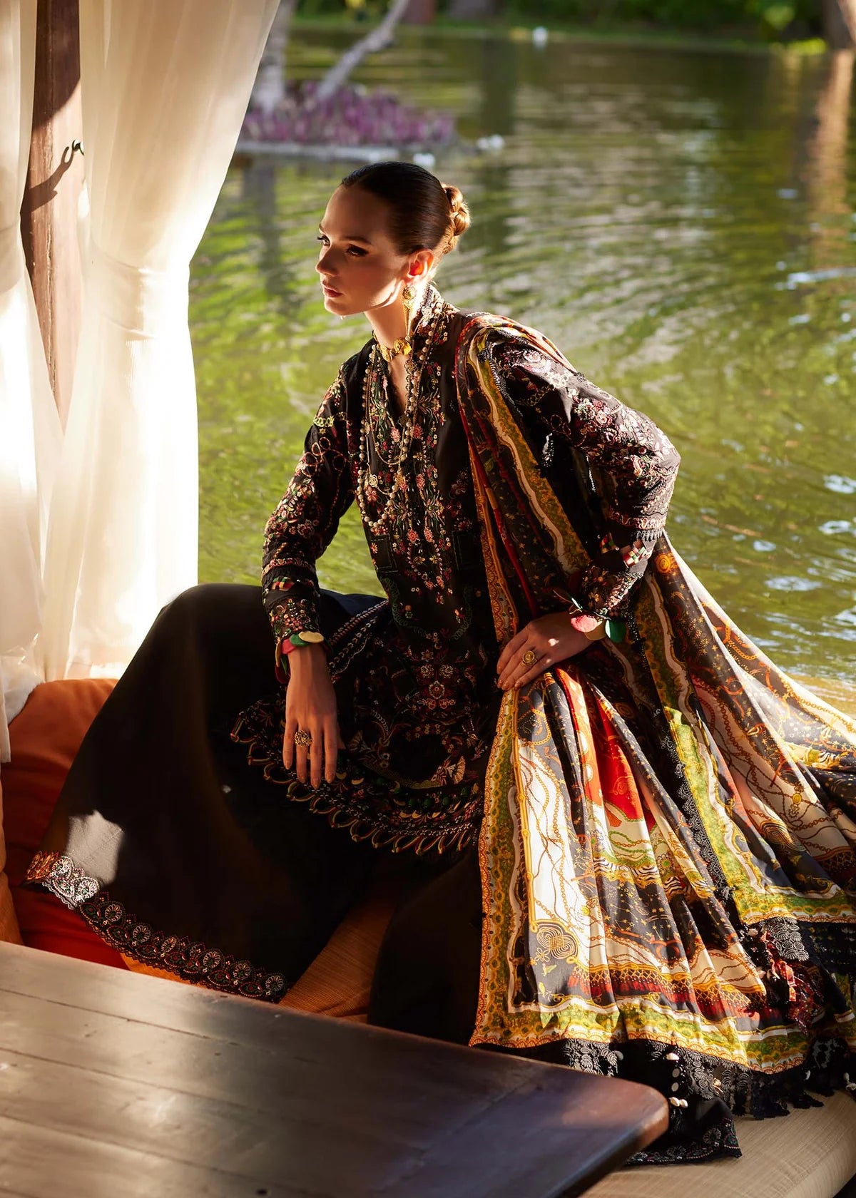 KANWAL MALIK ARIYA LUXURY ZARIA