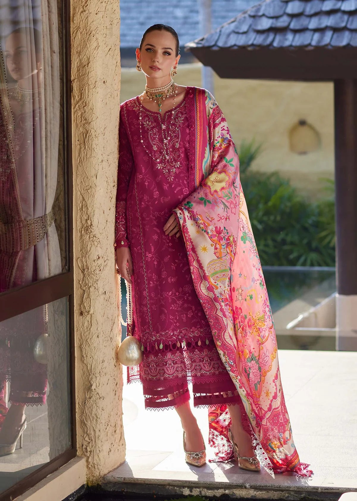 KANWAL MALIK ARIYA LUXURY AVELYN