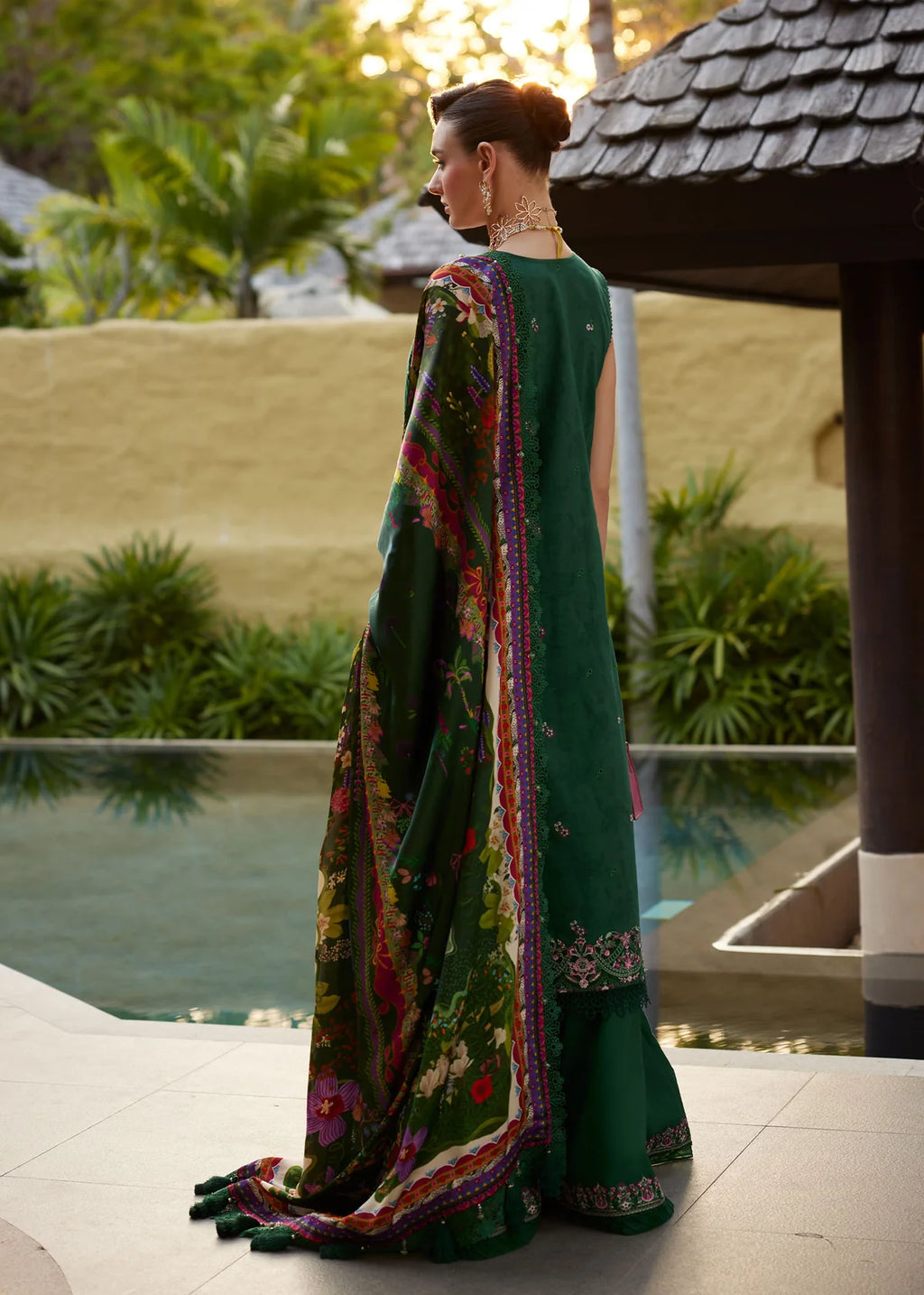 KANWAL MALIK ARIYA LUXURY SERENA