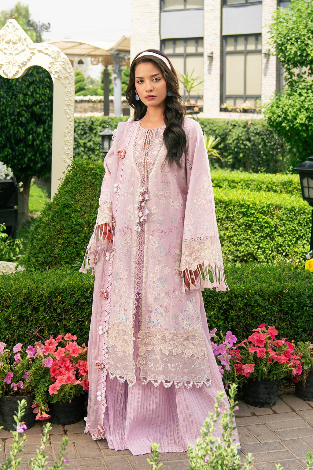 SUNDAS AHAD FEERIE EL-03