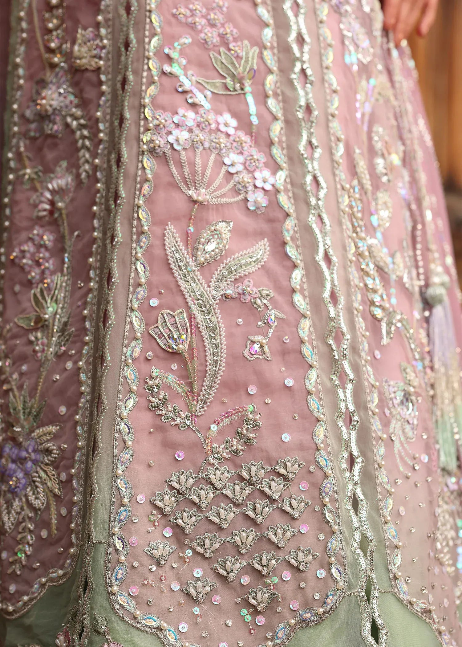 CRIMSON WEDDING D-04