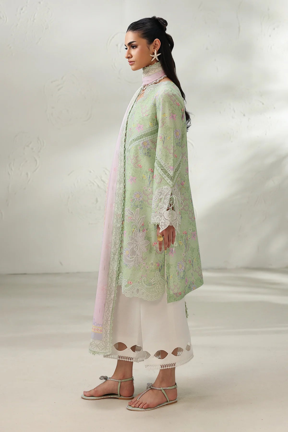 QALAMKAR QQP-01 (A)
