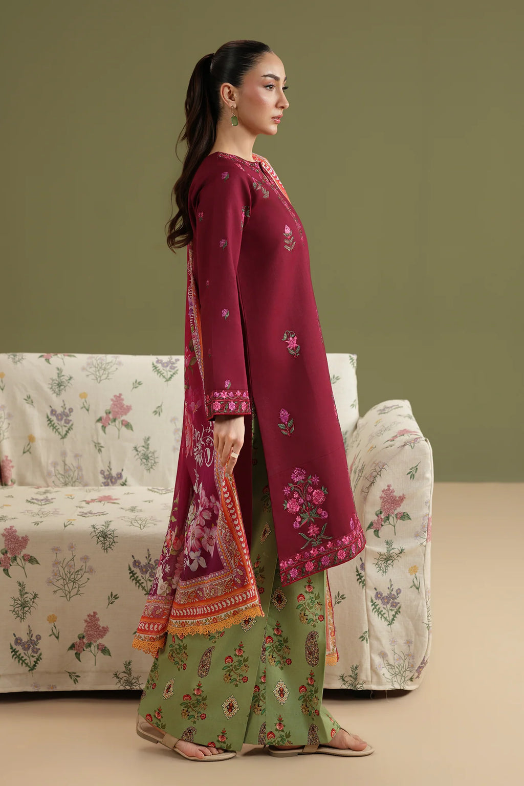 JAHAAN EMB LAWN SIGNATURE EDIT D-09