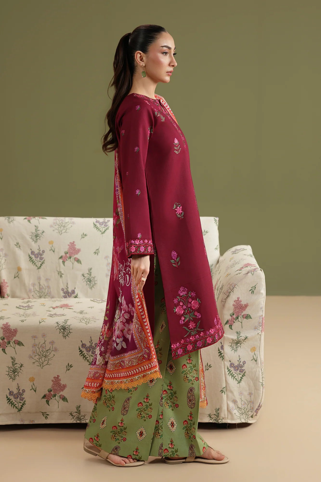 JAHAAN EMB LAWN SIGNATURE EDIT D-09