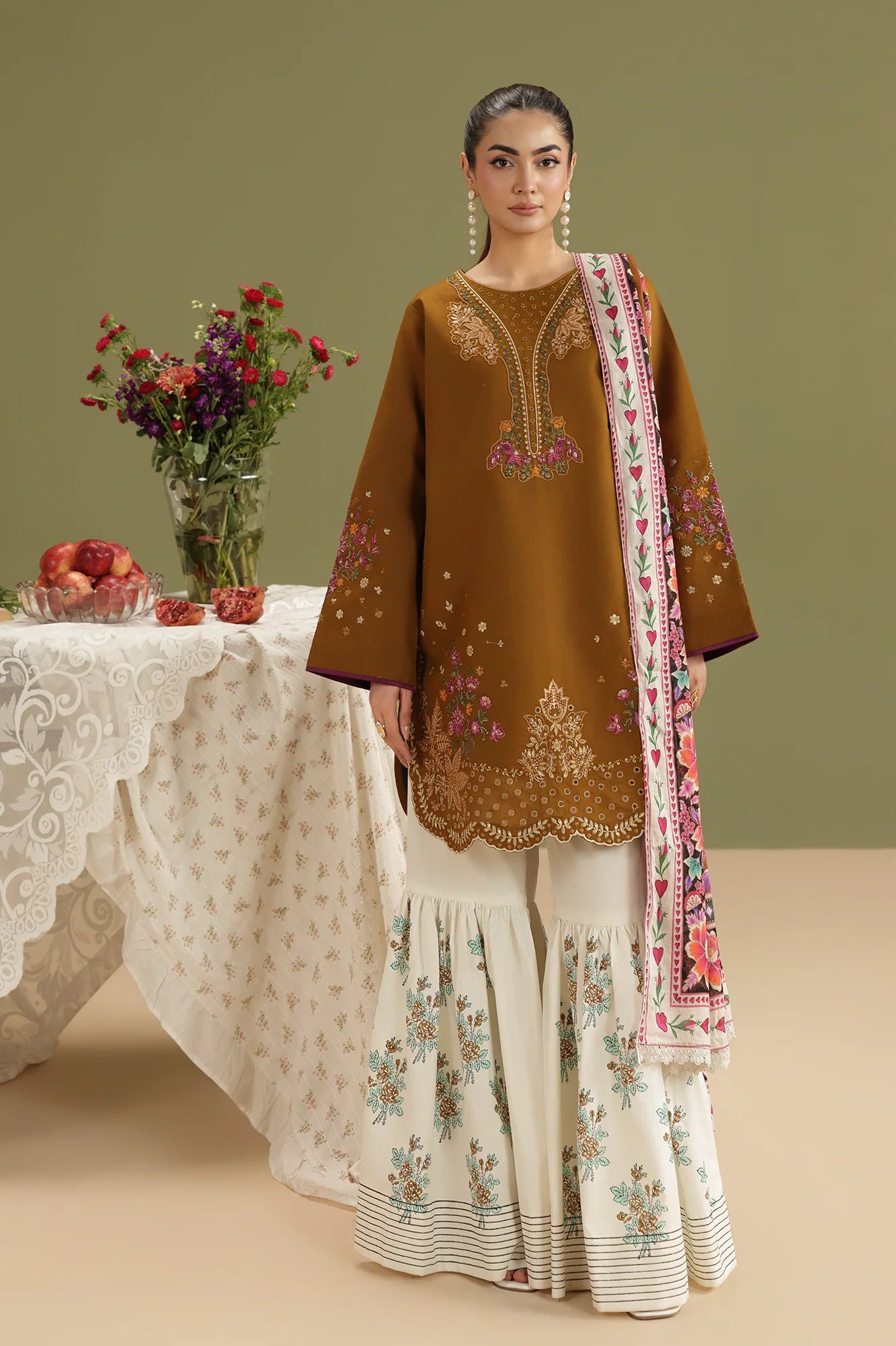 JAHAAN EMB LAWN SIGNATURE EDIT D-01