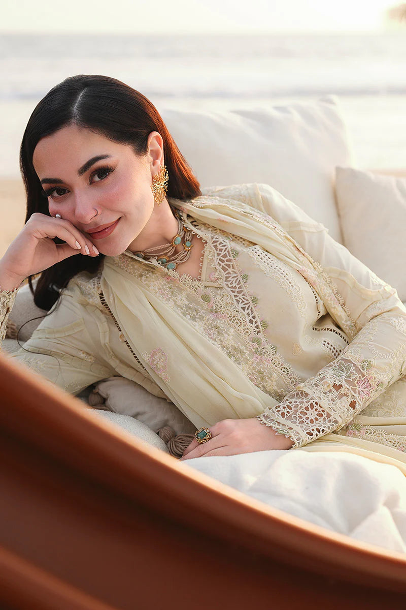 STITCHED BY CC QALAMKAR SAHIL SA-03 3PC ( SLEEVE LESS )