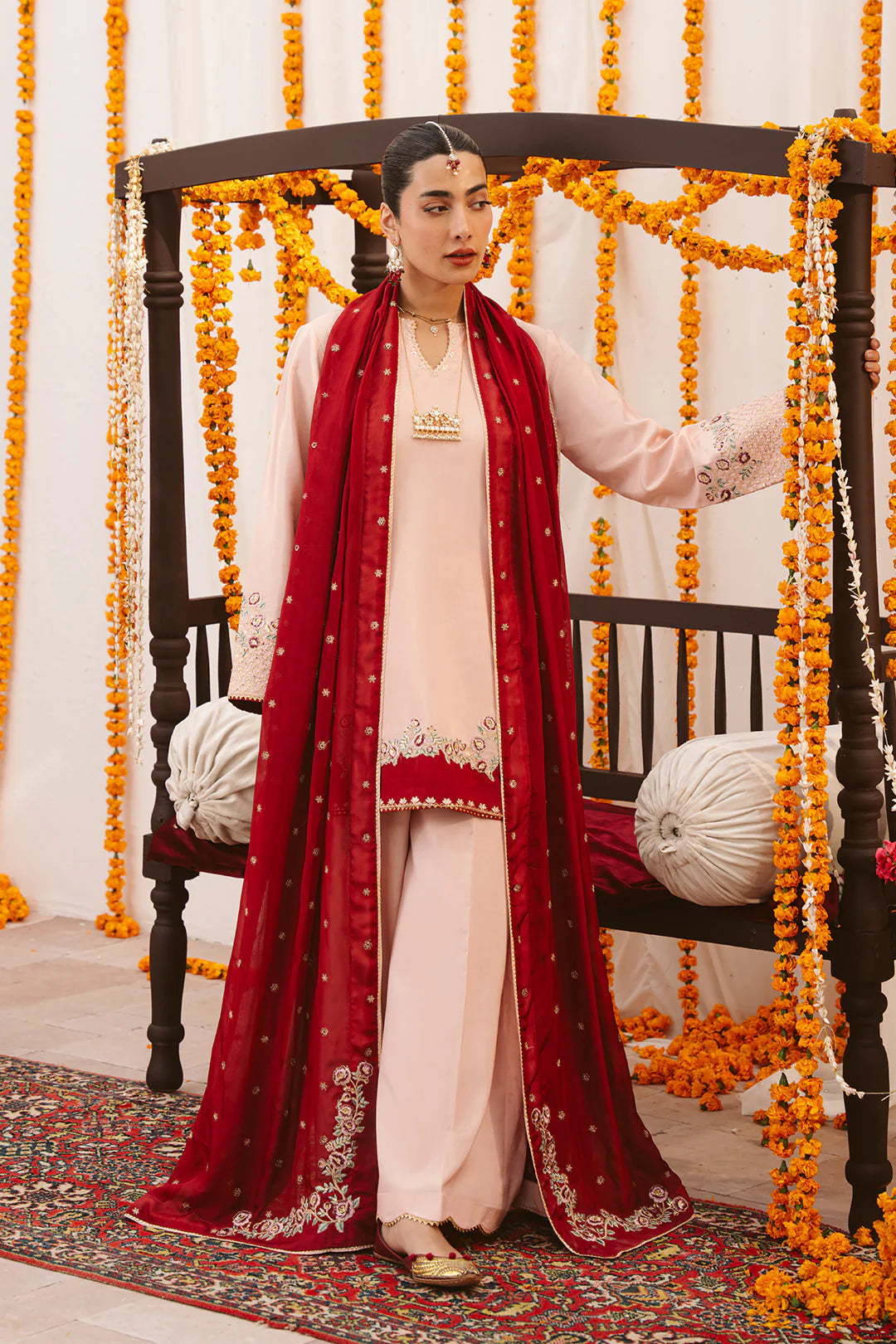 MANNAT NAVROZ 3PC