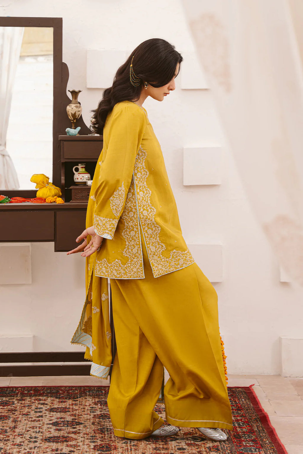 MANNAT VAHEERA 3PC