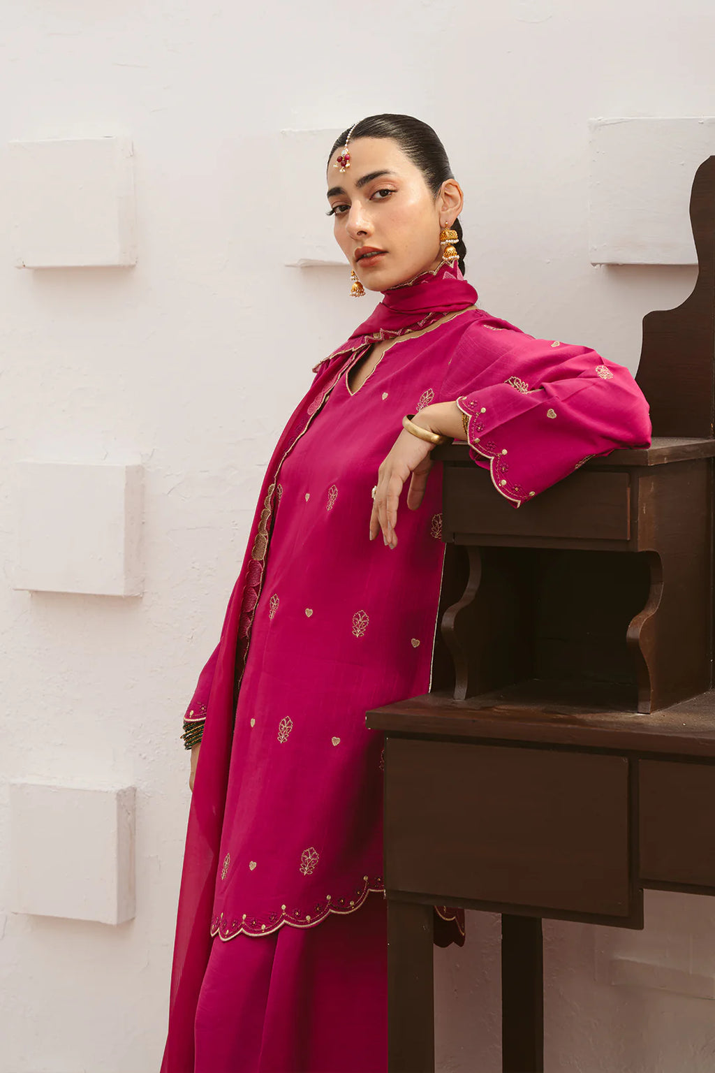MANNAT GULBADAN 3PC