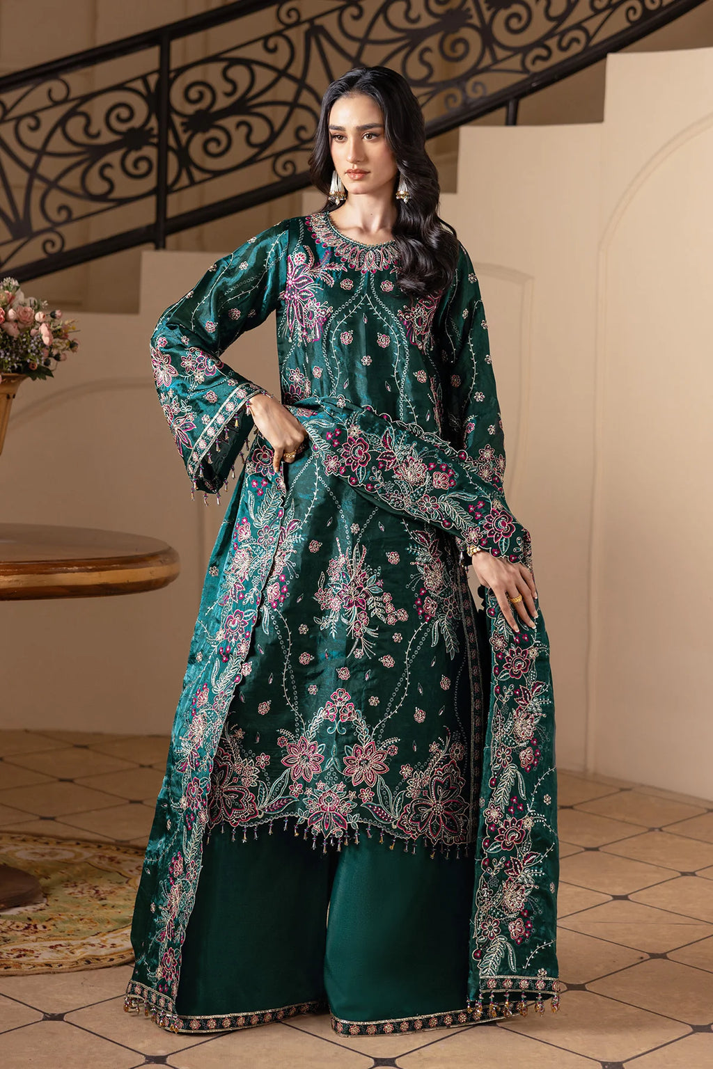 ALIZEH AAINA REFLECTION OF ELEGANCE ELIF
