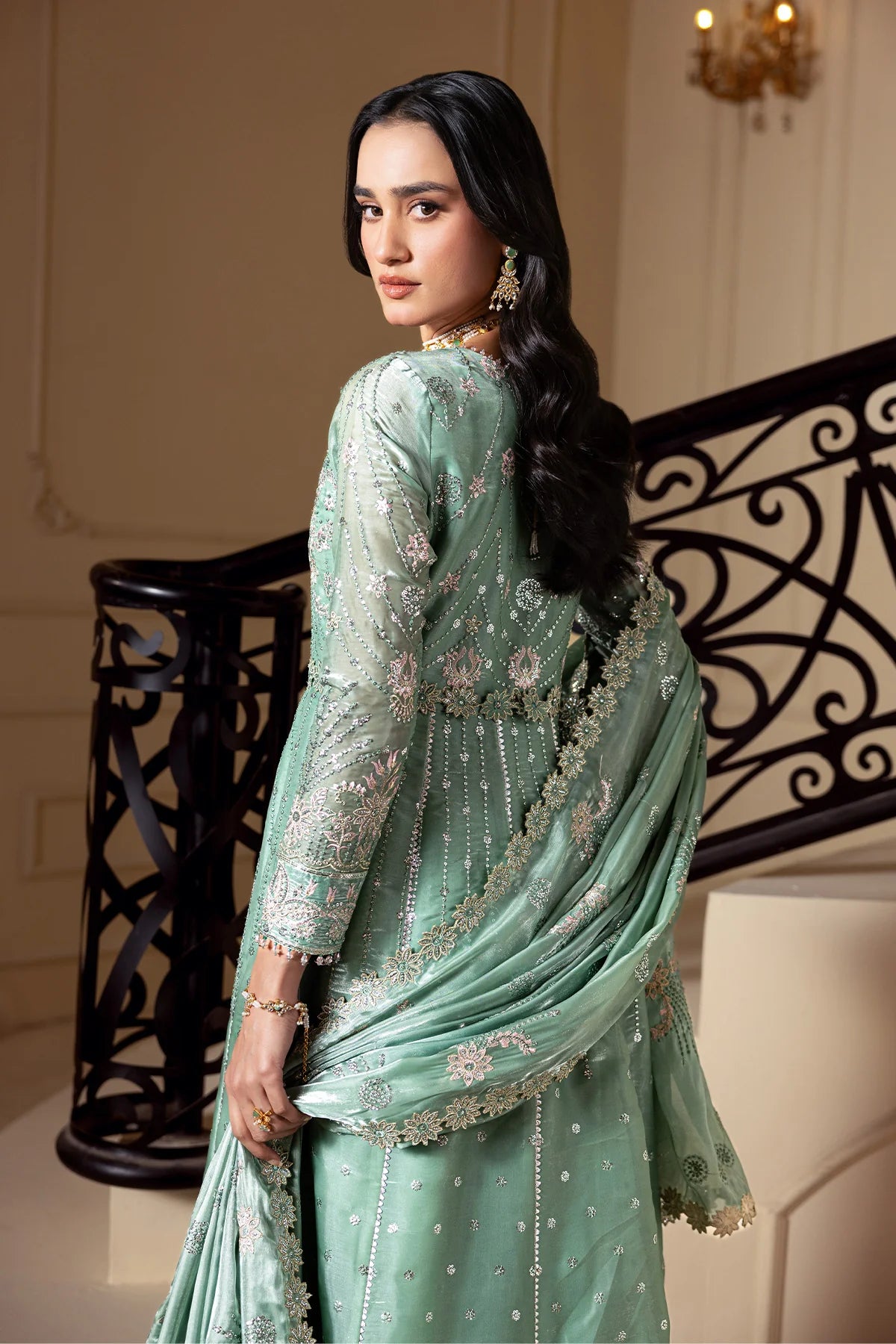 ALIZEH AAINA REFLECTION OF ELEGANCE AIDAH