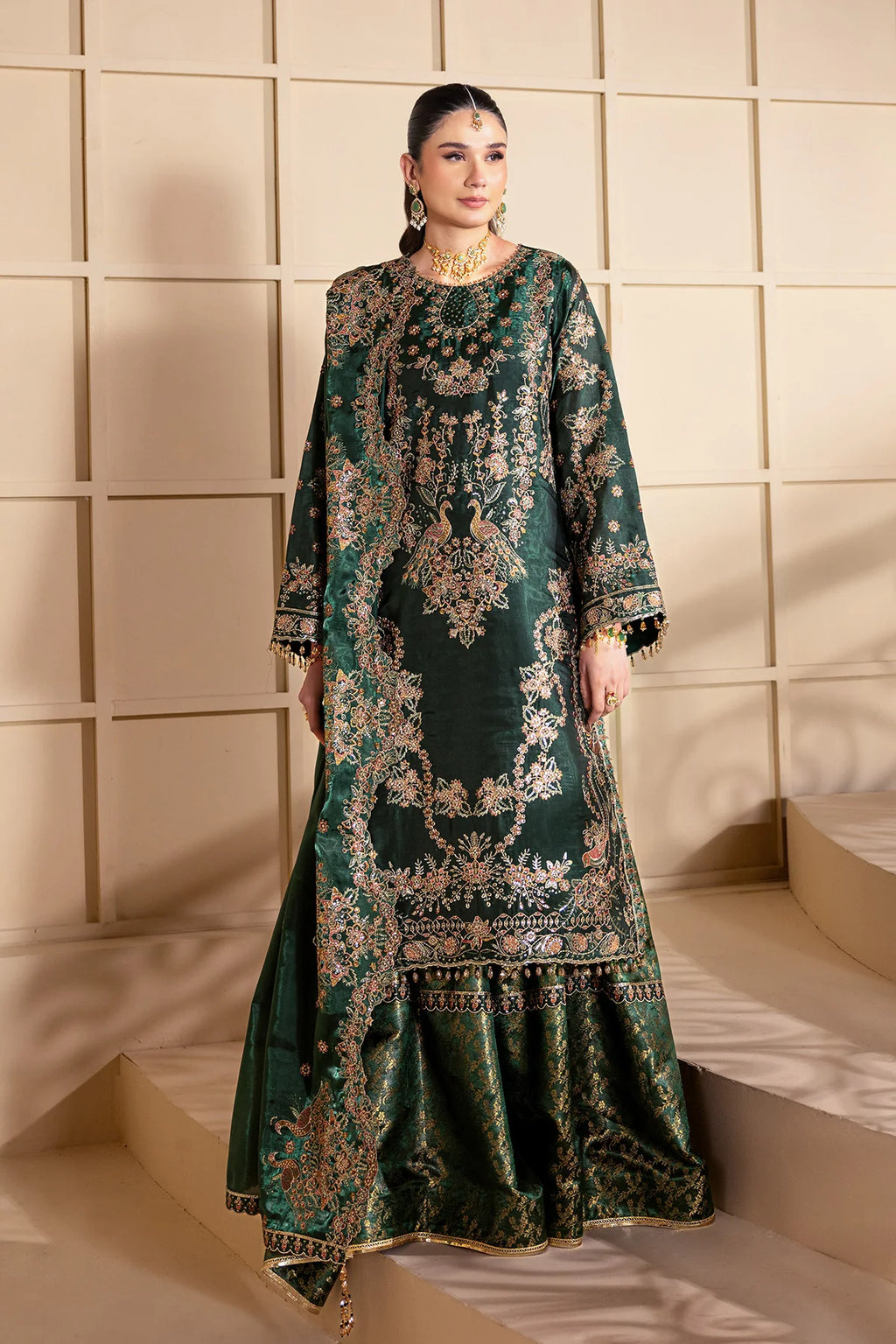 ALIZEH AAINA REFLECTION OF ELEGANCE GOTA
