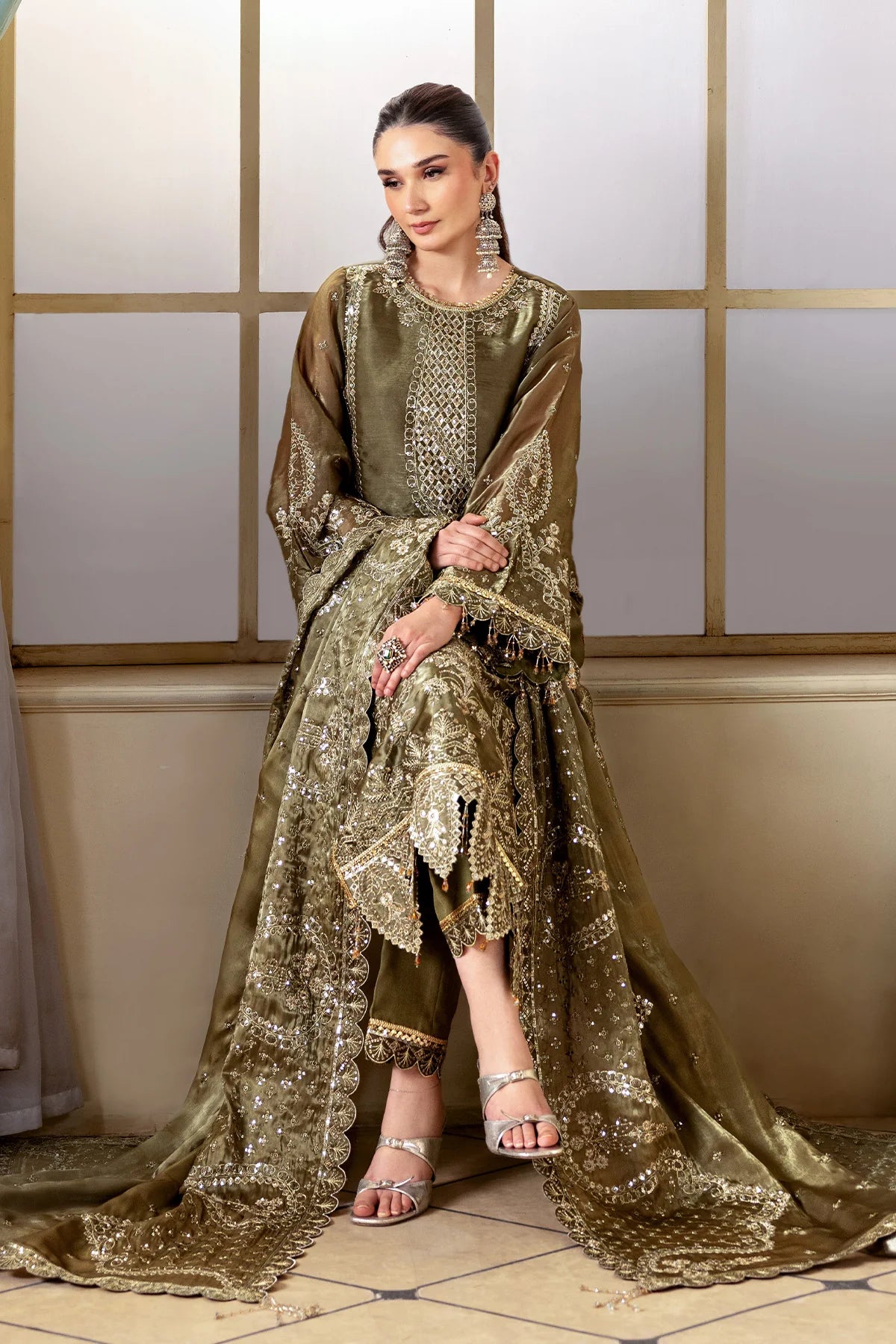 ALIZEH AAINA REFLECTION OF ELEGANCE HOORAB