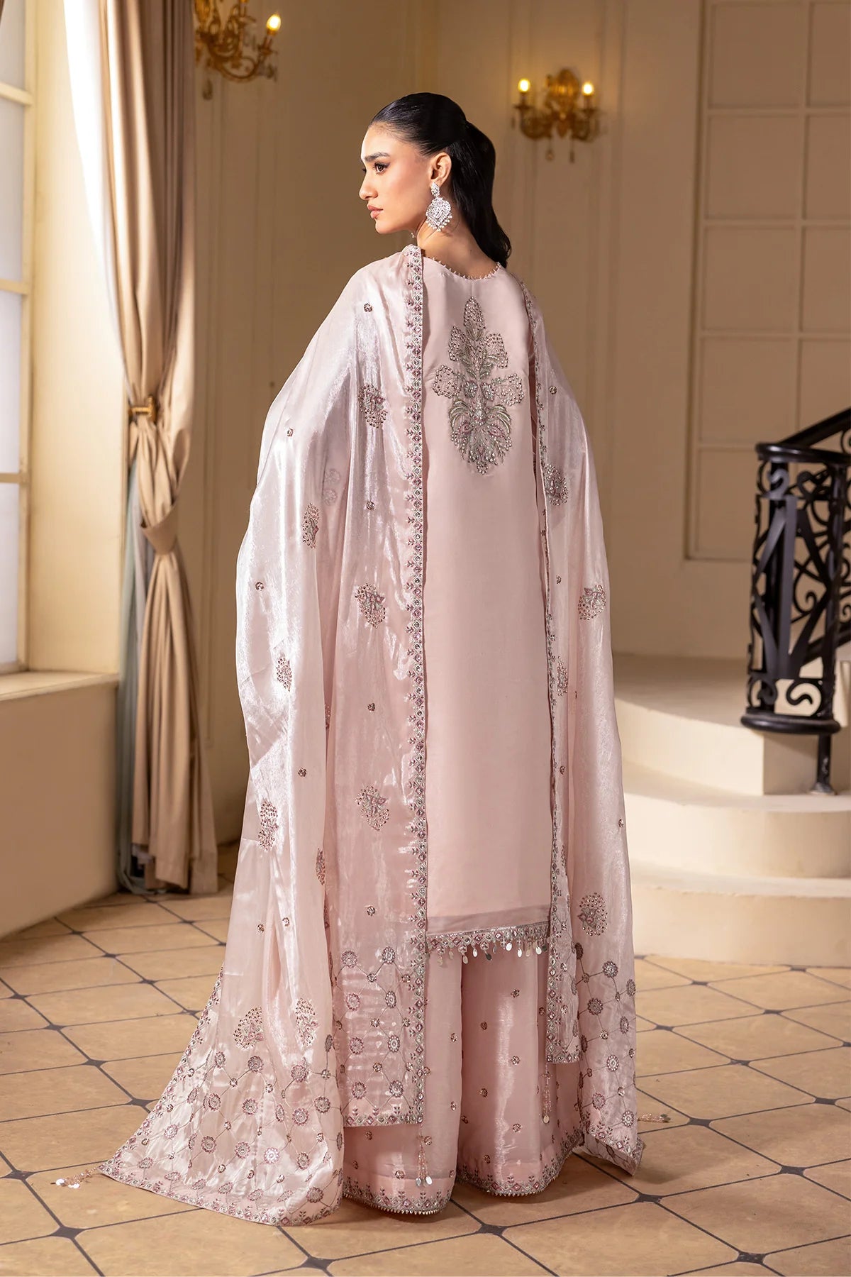 ALIZEH AAINA REFLECTION OF ELEGANCE IRHA