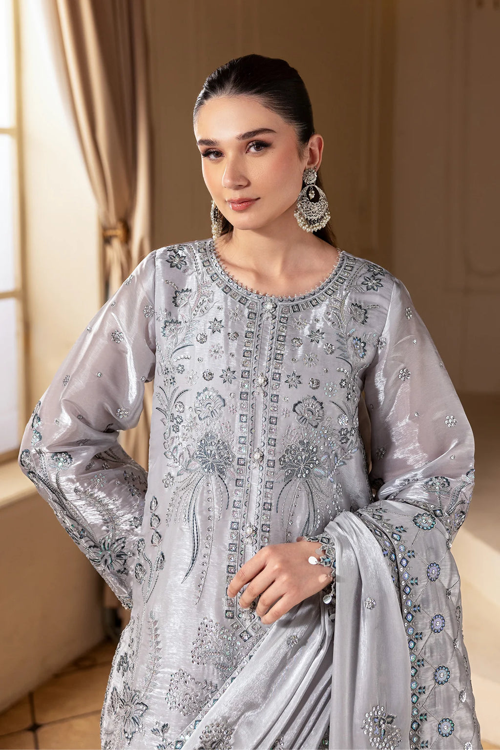 ALIZEH AAINA REFLECTION OF ELEGANCE SAFIRA