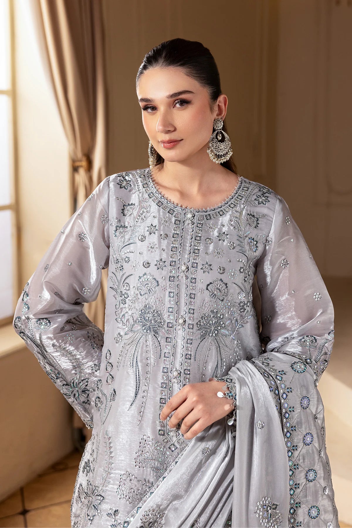 ALIZEH AAINA REFLECTION OF ELEGANCE SAFIRA