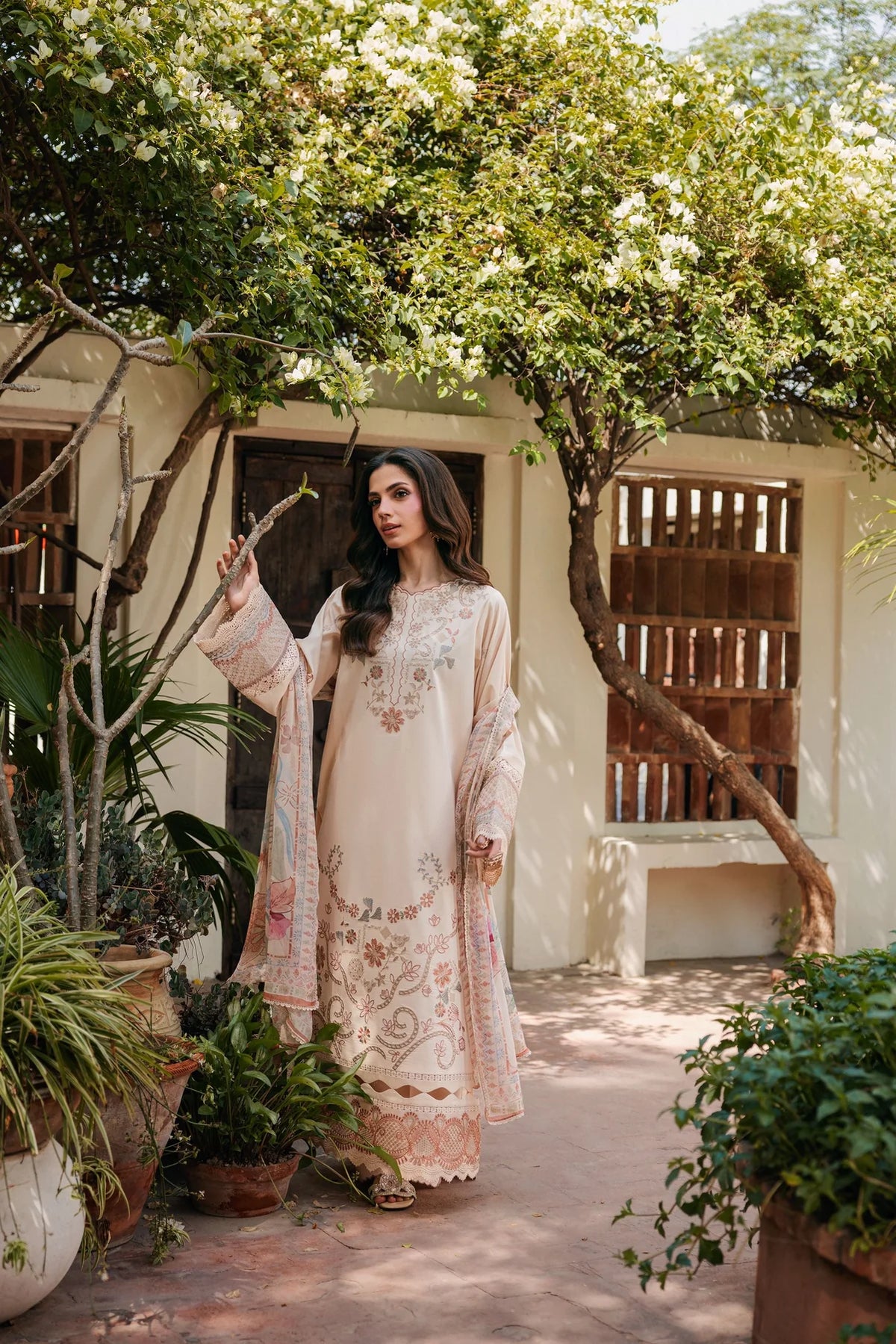 STITCHED BY CC FLORENT ZYNC FESTIVE LAWN FZ-5A 3PC