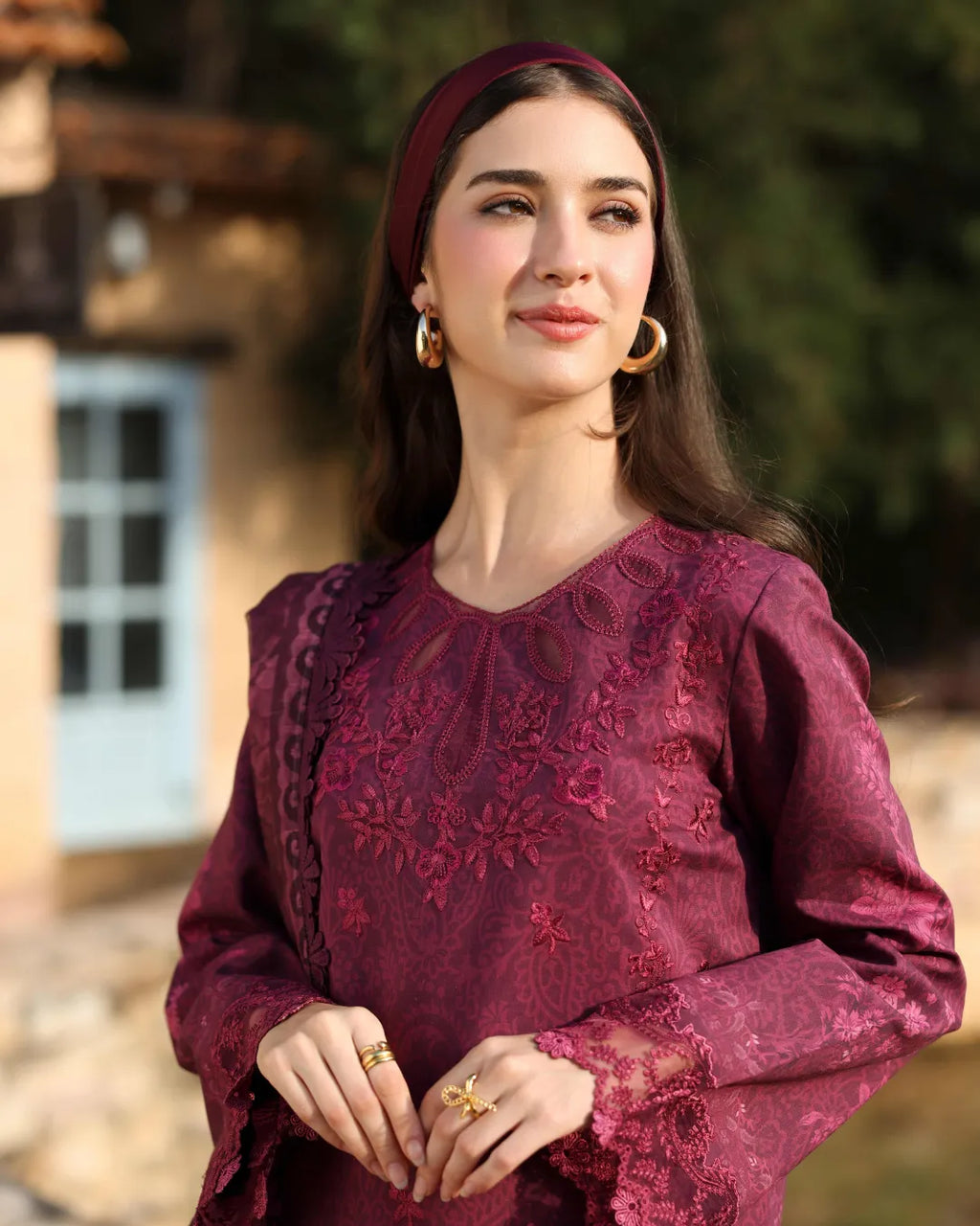 AYLLEEN NAQSH SUROOR