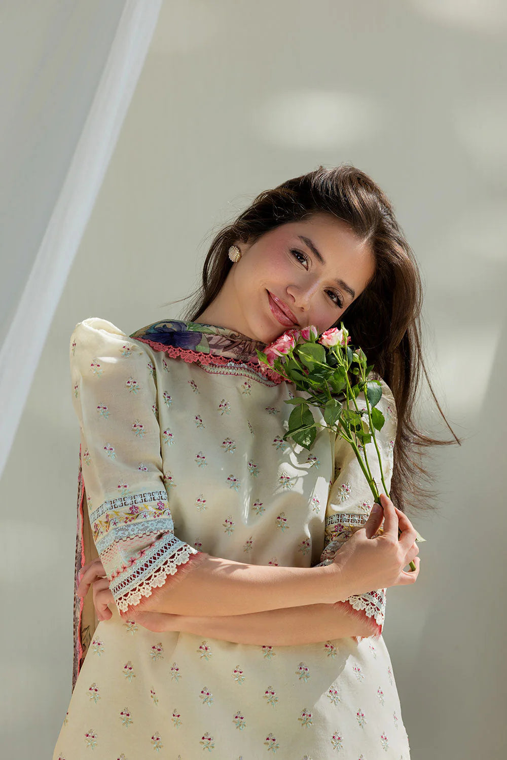 STITCHED BY CC SOBIA NAZIR VITAL LAWN VT26-10A 3PC
